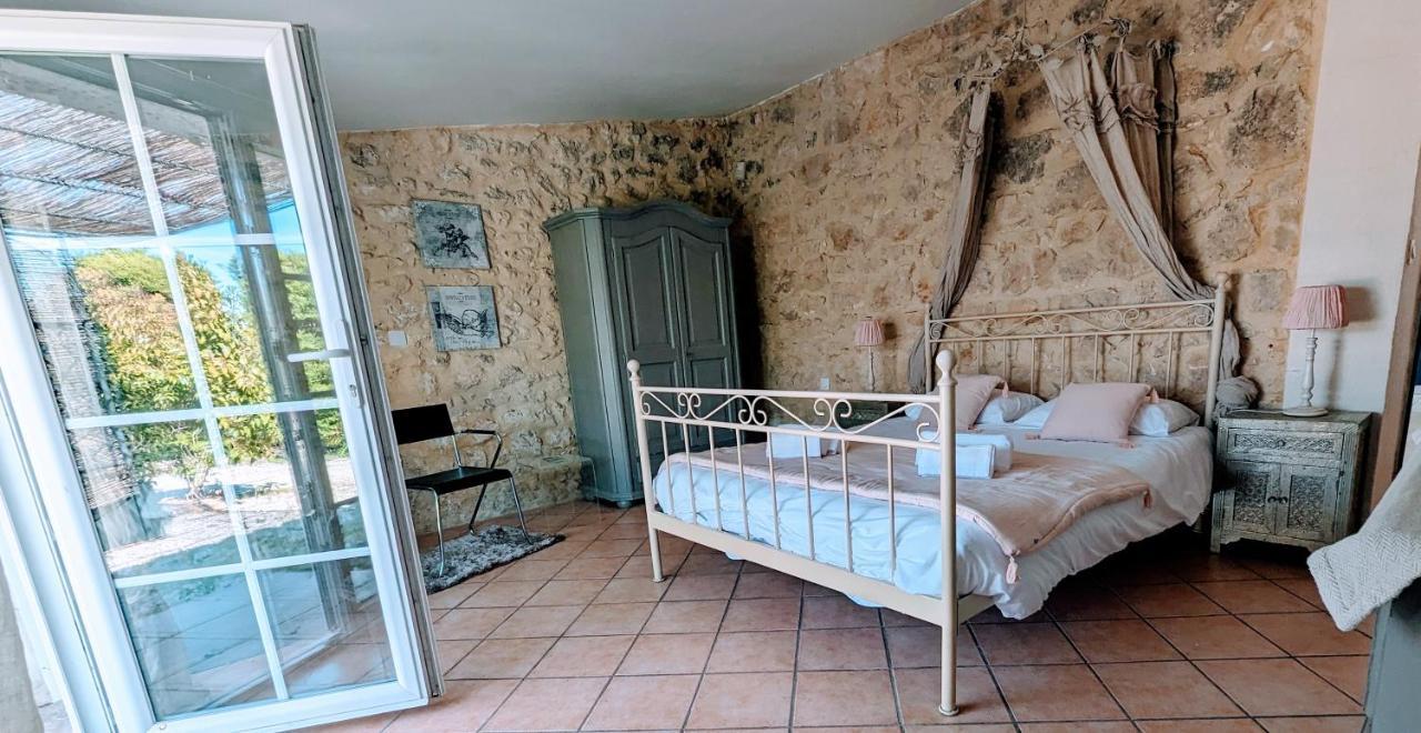 Chambre D'Hotes Grand Luberon Chez Manon En Luberon Lagnes Exterior foto